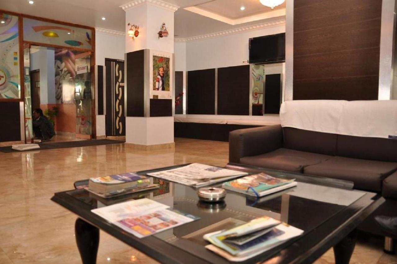 Hotel Barbareek Шиллонг Экстерьер фото