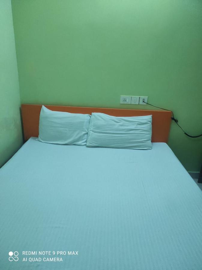 Hotel Barbareek Шиллонг Экстерьер фото